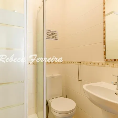 Correeira Sleeps 12 With Pool Air Con And Wifi *