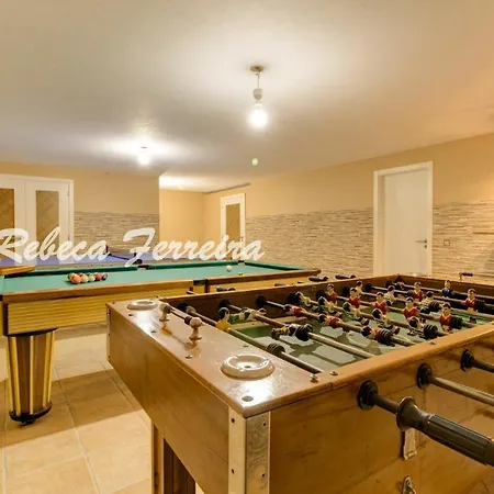 Correeira Sleeps 12 With Pool Air Con And Wifi * Brejos