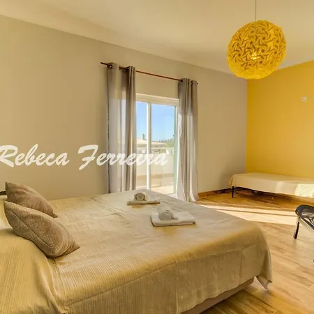 Correeira Sleeps 12 With Pool Air Con And Wifi *