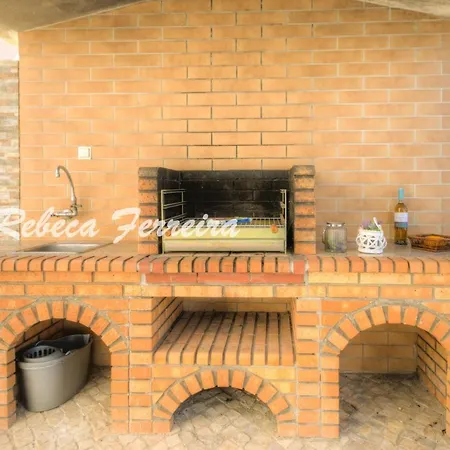 Villa Correeira Sleeps 12 With Pool Air Con And Wifi Brejos