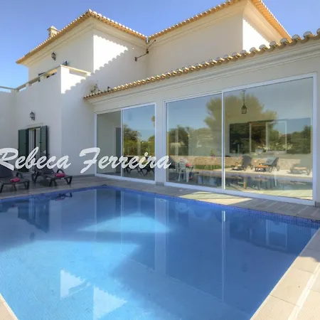 Correeira Sleeps 12 With Pool Air Con And Wifi Villa Brejos