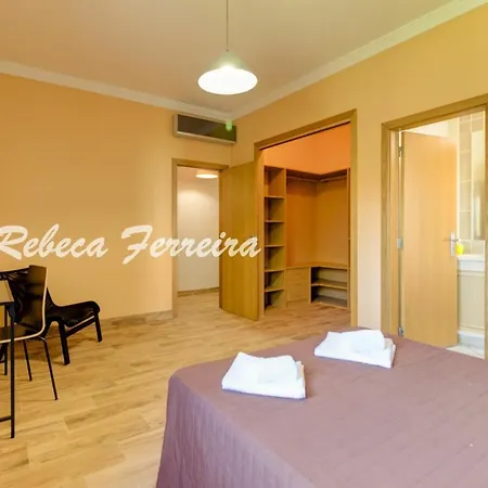 Villa Correeira Sleeps 12 With Pool Air Con And Wifi